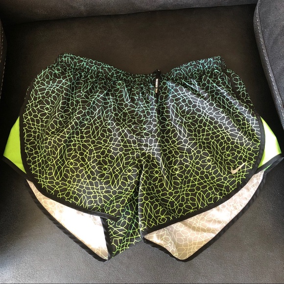 Nike Pants - Nike Dri-Fit Running Shorts Sz Medium